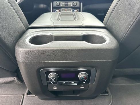 Used 2024 Chevrolet Suburban Premier w/ Premium Package AWD/4WD image 14