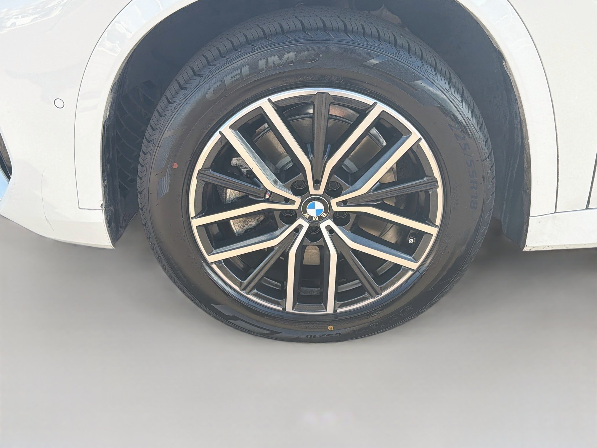 Used 2026 BMW X1 xDrive28i AWD/4WD image 11