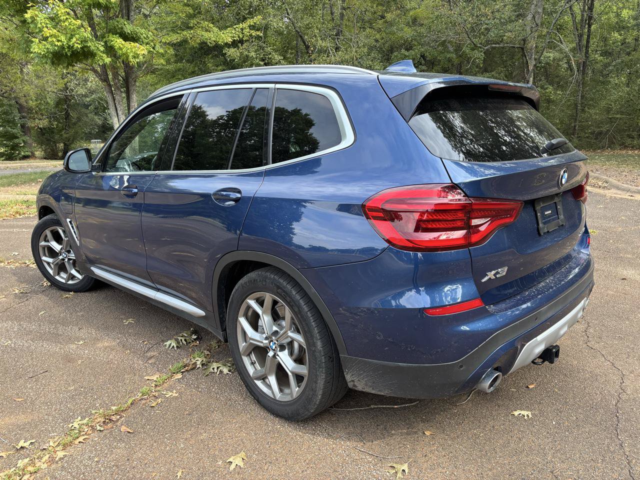 Used 2021 BMW X3 xDrive30e w/ Convenience Package AWD/4WD image 6