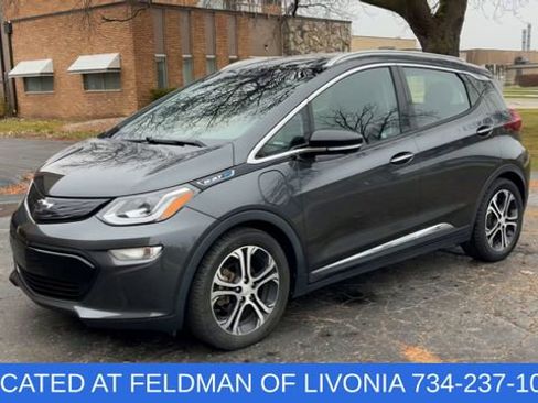 Used 2020 Chevrolet Bolt Premier w/ Infotainment Package image 4