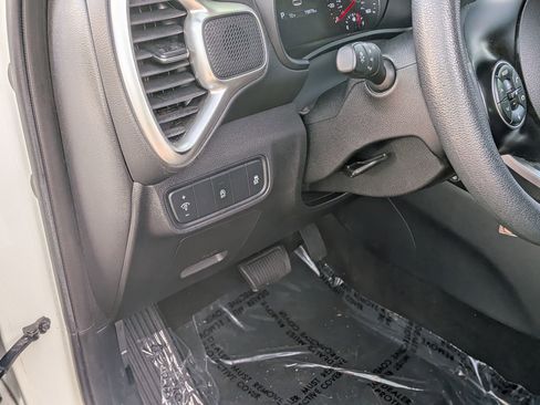 Used 2021 Kia Soul LX FWD image 17