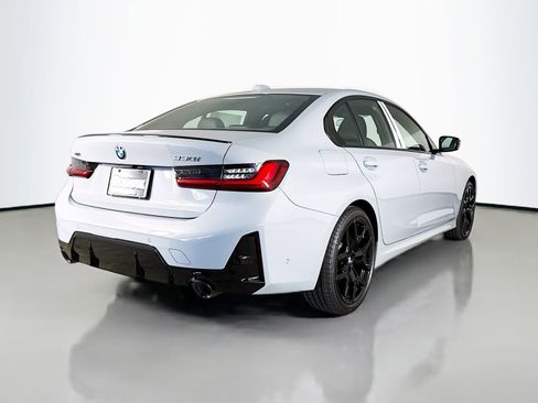 New 2026 BMW 330i xDrive 330i xDrive w/ M Sport Package image 7