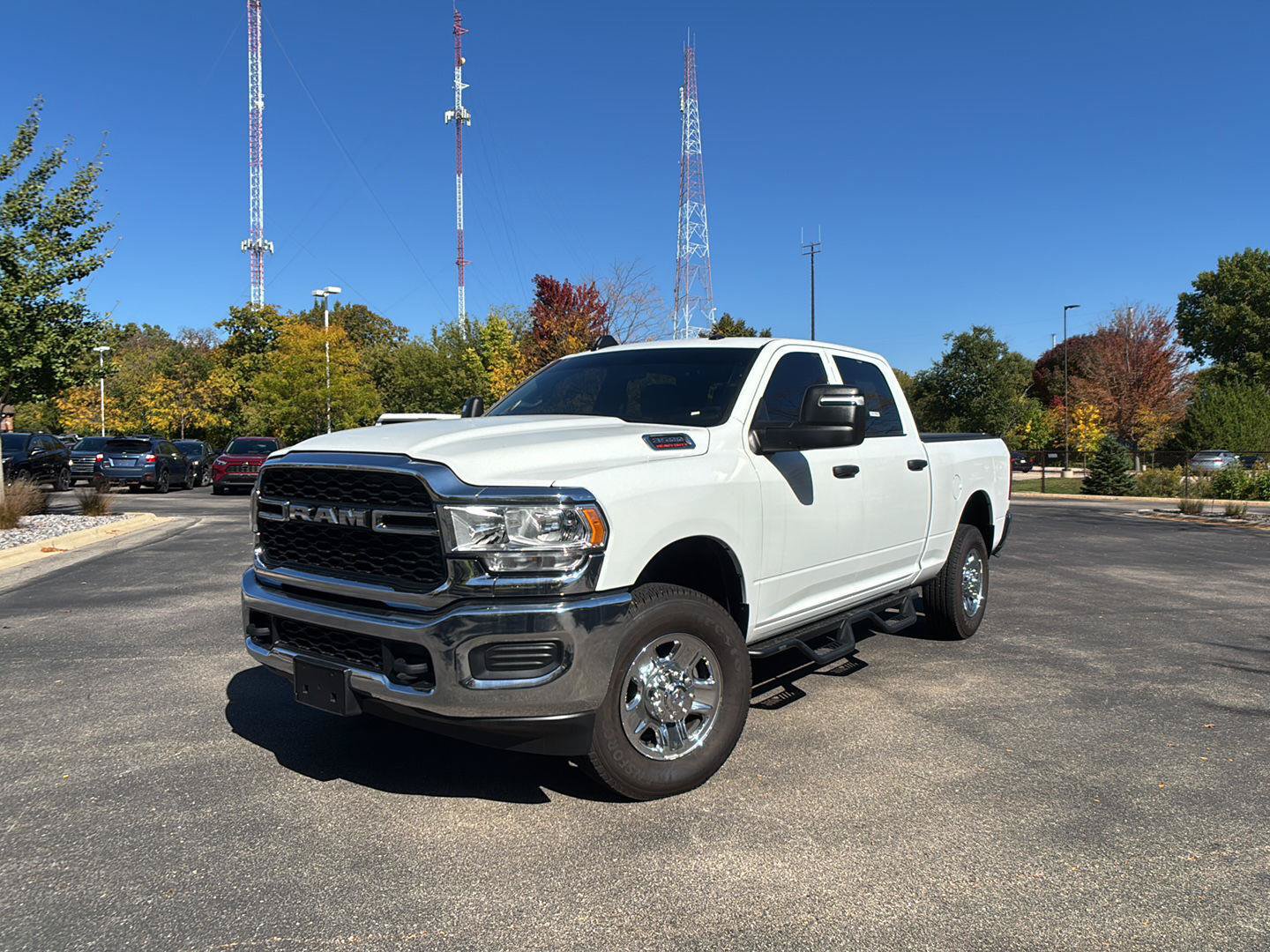 Used 2024 RAM 3500 Tradesman w/ Chrome Appearance Group AWD/4WD image 38