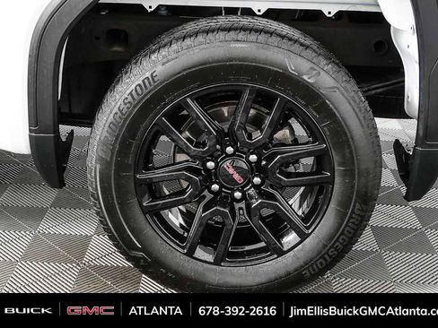 Used 2022 GMC Sierra 1500 Elevation image 34