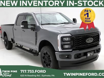 New 2026 Ford F250 Lariat w/ Black Appearance Package