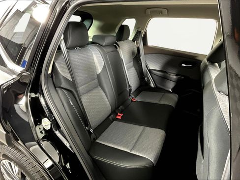 Certified 2023 Nissan Rogue SV image 26