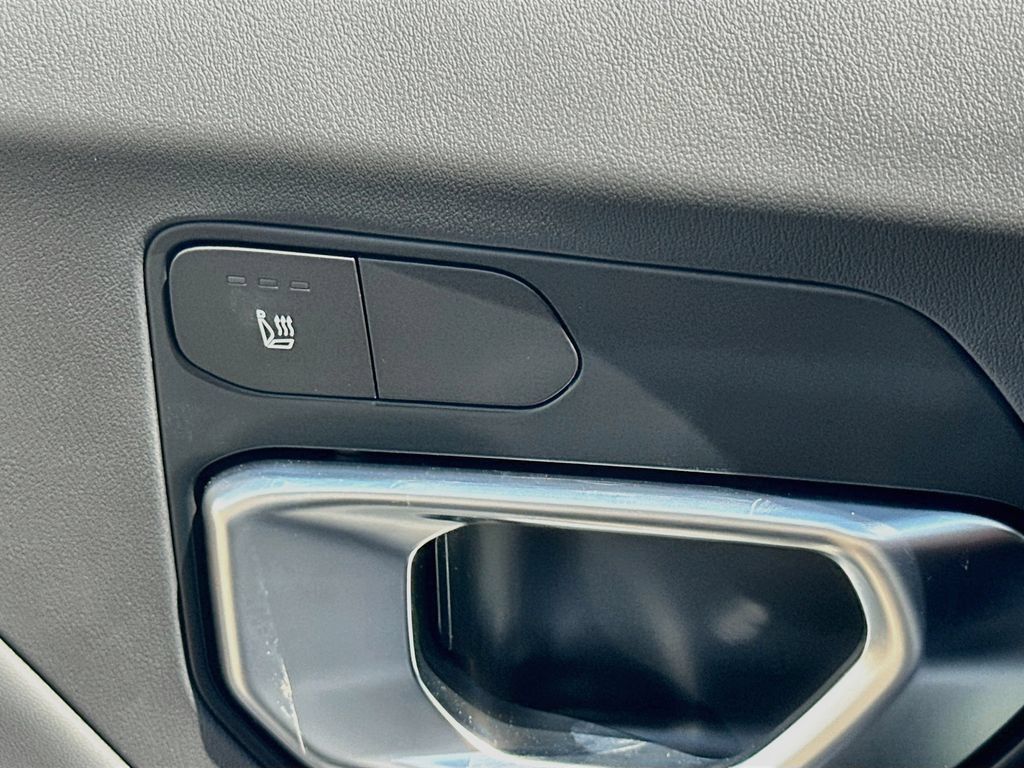 New 2026 Kia K4 GT-Line FWD image 19