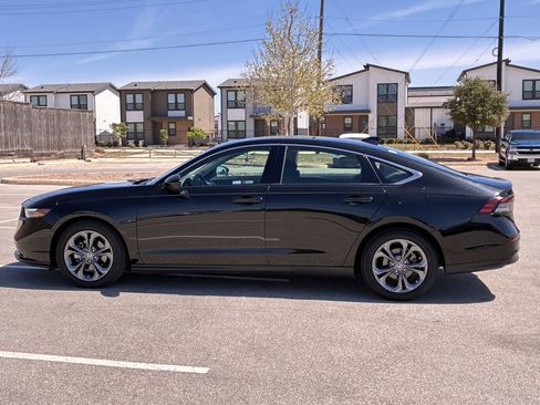 Certified 2024 Honda Accord EX image 3