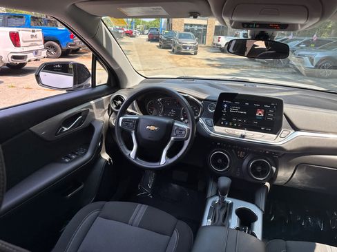 New 2025 Chevrolet Blazer LT w/ Midnight/Sport Edition image 33