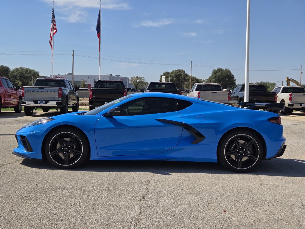 Used 2024 Chevrolet Corvette Stingray Preferred Cpe w/ 2LT RWD image 4