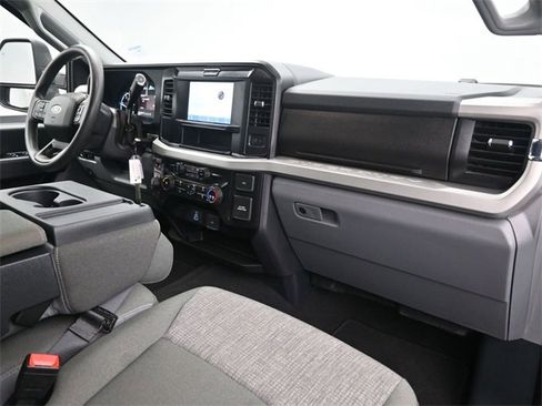Used 2025 Ford F350 XLT image 10