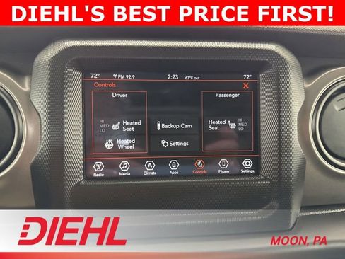 Used 2023 Jeep Wrangler Unlimited w/ Cold Weather Group AWD/4WD image 30
