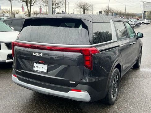 New 2026 Kia Carnival LXS image 7