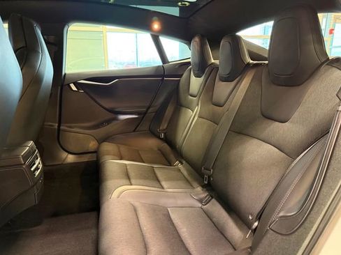 Used 2018 Tesla Model S 75D AWD/4WD image 22