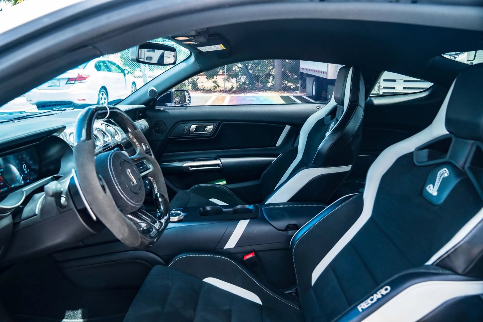 Used 2020 Ford Mustang Shelby GT500 w/ Technology Package RWD image 15