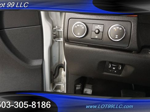 Used 2014 GMC Sierra 2500 SLT w/ SLT Convenience Package AWD/4WD image 22
