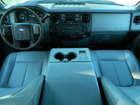 Used 2015 Ford F350 XL w/ Power Equipment Group image 15