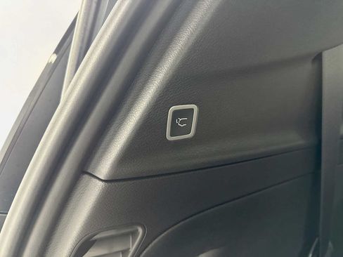 New 2026 Chrysler Pacifica Select FWD image 28