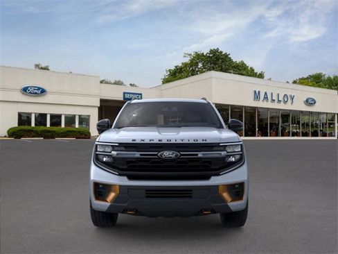 New 2026 Ford Expedition Tremor image 6