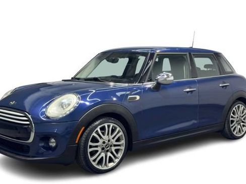 Used 2015 MINI Cooper 4-Door Hardtop FWD image 5