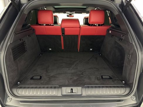 Used 2020 Land Rover Range Rover Sport HST image 38