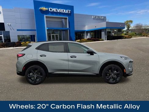 Used 2025 Buick Envision Sport Touring image 10