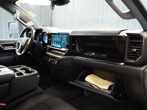 Used 2024 Chevrolet Silverado 3500 LT w/ Convenience Package AWD/4WD image 46
