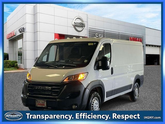 Used 2025 RAM ProMaster 2500 w/ Convenience Group FWD image 4