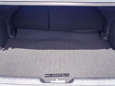 Certified 2025 Hyundai Elantra SEL FWD image 14