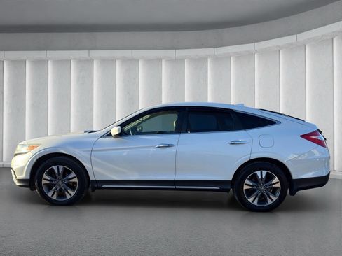 Used 2015 Honda Crosstour EX-L image 2
