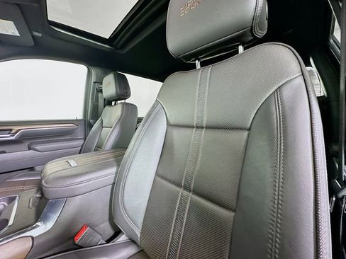 Used 2025 Chevrolet Silverado 2500 High Country w/ Technology Package image 23