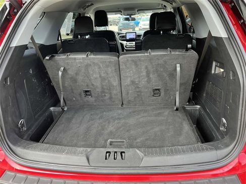 Certified 2023 Ford Explorer XLT w/ Equipment Group 202A image 12