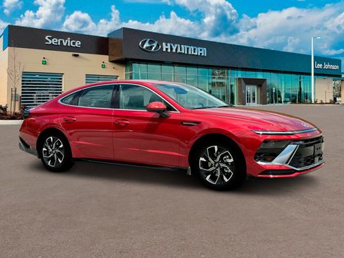 New 2025 Hyundai Sonata SEL image 10