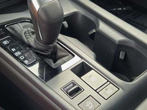 Used 2026 Nissan Sentra SV w/ Floor Mat Package FWD image 25