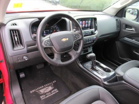 Used 2018 Chevrolet Colorado Z71 image 16