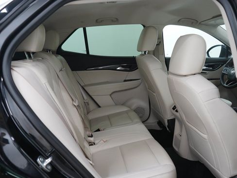 Used 2021 Buick Envision Essence AWD/4WD image 12
