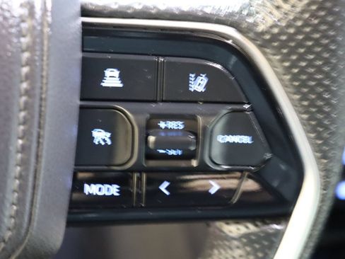 Used 2024 Toyota Sequoia Capstone image 41