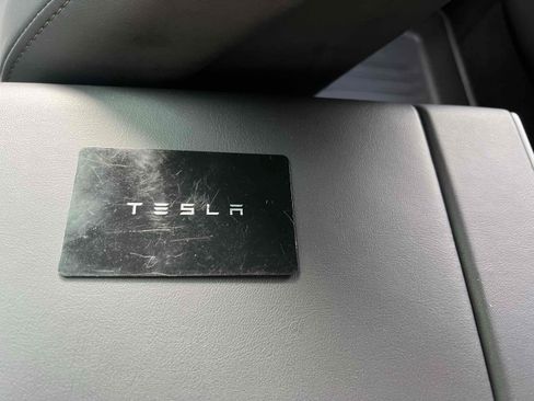 Used 2024 Tesla Model 3 Long Range RWD image 11