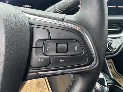 Used 2024 Buick Envista Sport Touring w/ Convenience I Package image 14