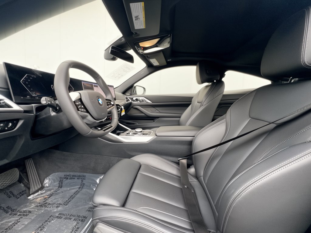 Certified 2026 BMW 430i xDrive Coupe w/ Premium Package AWD/4WD image 5