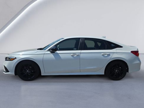 Used 2022 Honda Civic Sport image 6