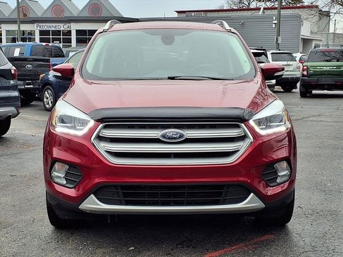 Used 2019 Ford Escape Titanium image 24