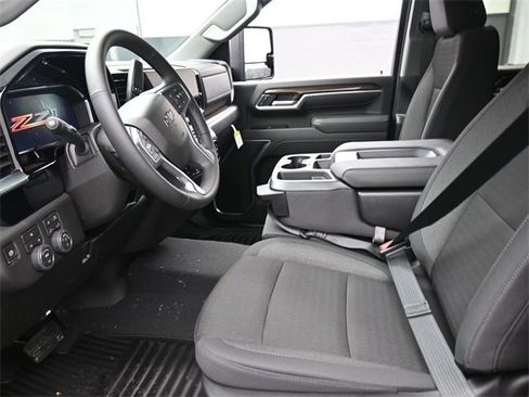 New 2026 Chevrolet Silverado 2500 LT w/ Trail Boss Package image 8