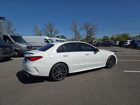 Used 2024 Mercedes-Benz C 300 4MATIC Sedan image 4
