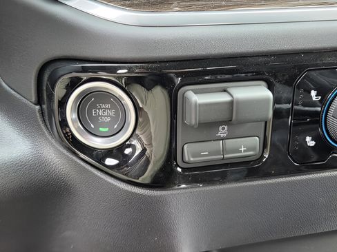 New 2026 Chevrolet Silverado 1500 LT Trail Boss w/ LT Trail Boss Premium Package image 8