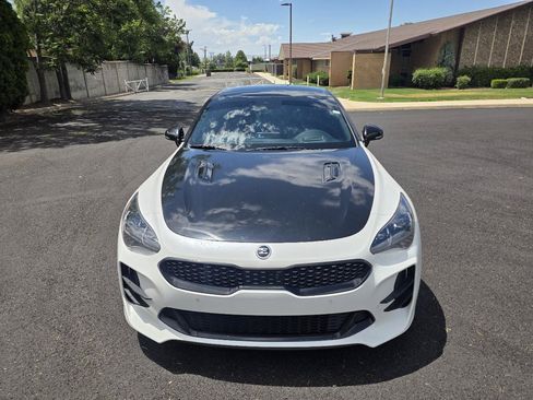 Used 2020 Kia Stinger GT2 AWD/4WD image 9