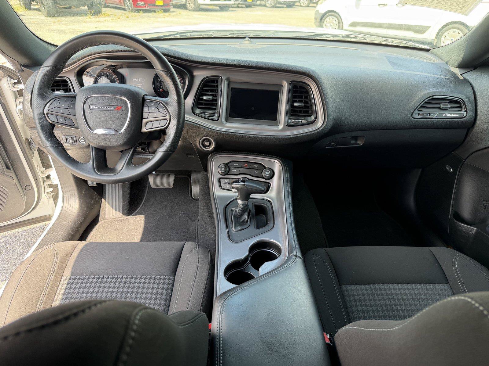 Used 2023 Dodge Challenger SXT w/ Blacktop Package AWD/4WD image 18