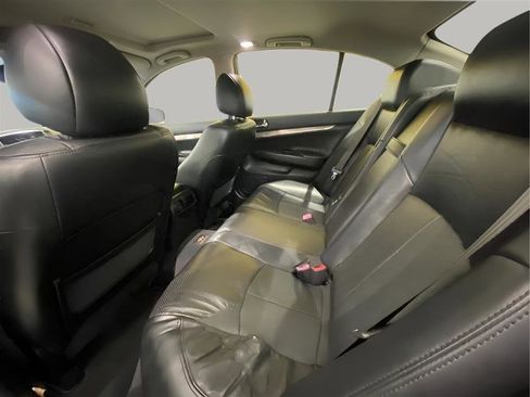 Used 2013 INFINITI G37 x Sedan w/ Premium Pkg AWD/4WD image 12