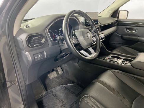 Used 2023 Honda Pilot Touring image 9