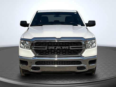 Used 2024 RAM 1500 Big Horn AWD/4WD image 2